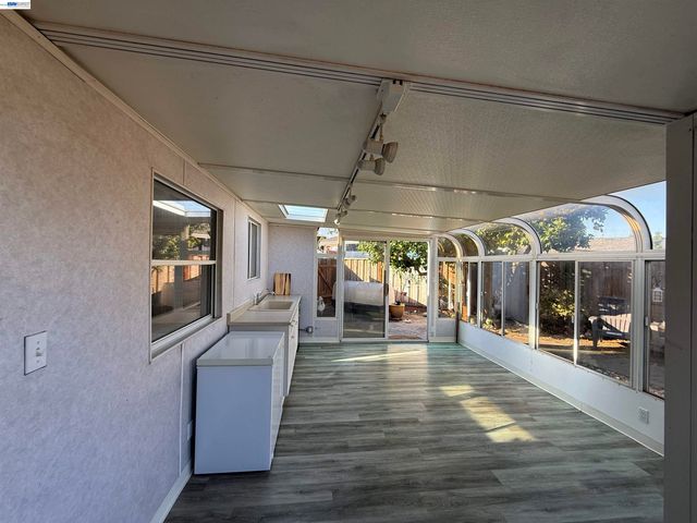 1362 Esser Ave, San Leandro, CA 94579