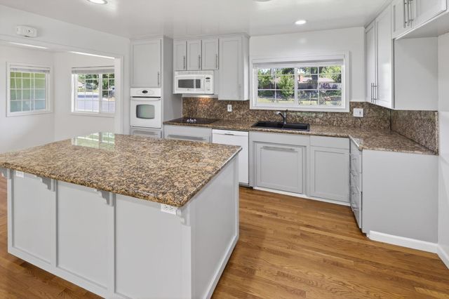 6512 Northbrook Way, Fair Oaks, CA 95628