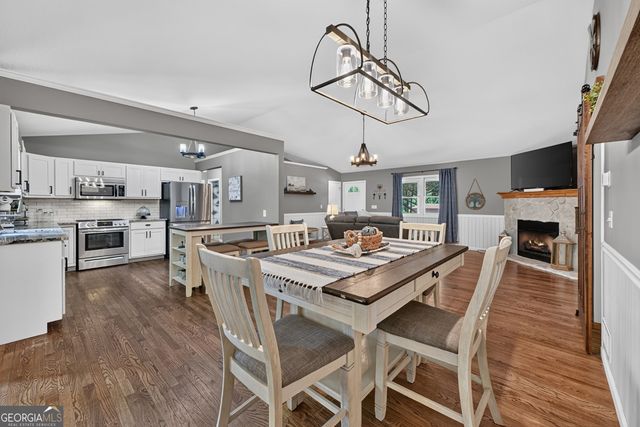 199 Hillsdale Drive, Ellijay, GA 30540