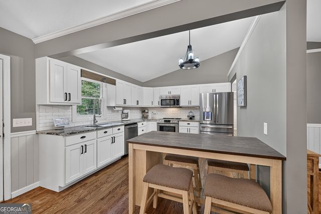 199 Hillsdale Drive, Ellijay, GA 30540