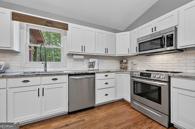 199 Hillsdale Drive, Ellijay, GA 30540