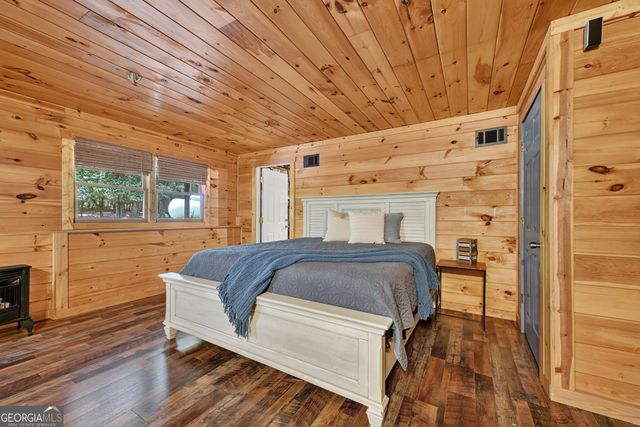 199 Hillsdale Drive, Ellijay, GA 30540