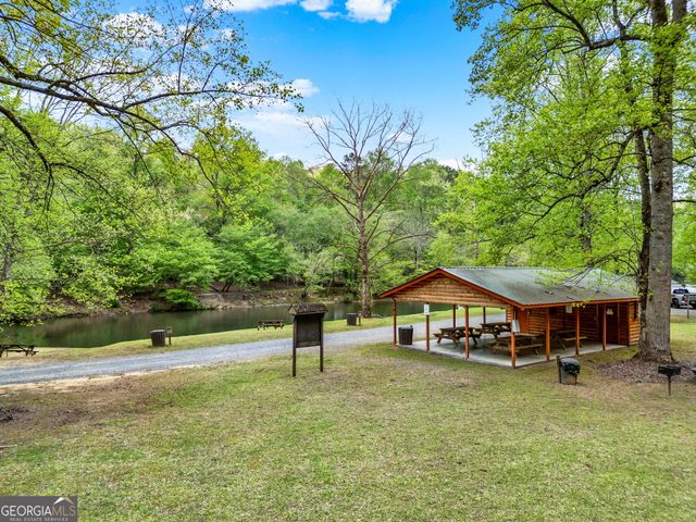 199 Hillsdale Drive, Ellijay, GA 30540