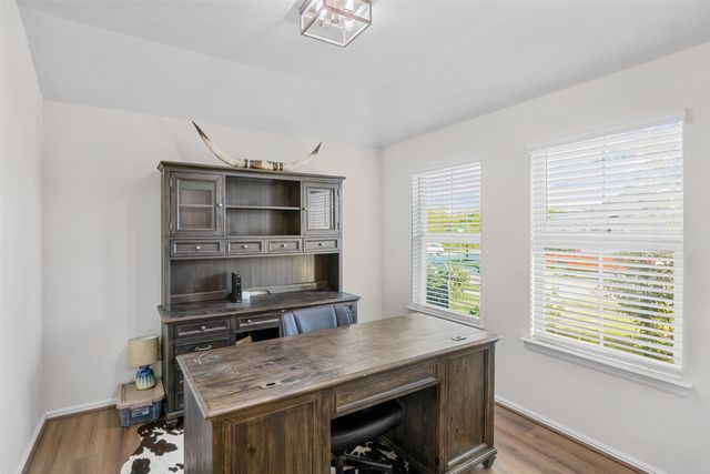 933 Walls Boulevard, Crowley, TX 76036