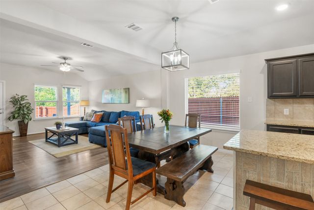 933 Walls Boulevard, Crowley, TX 76036