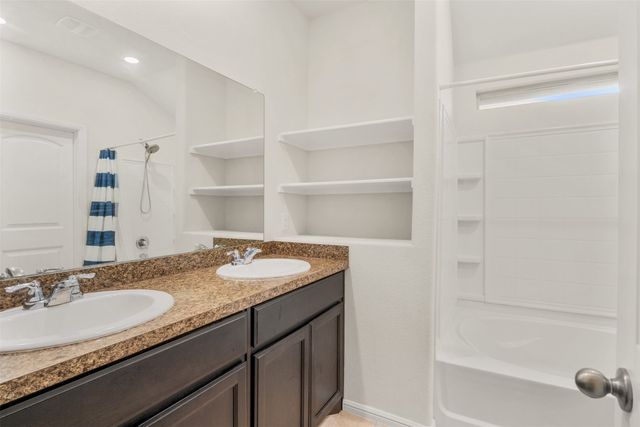 933 Walls Boulevard, Crowley, TX 76036