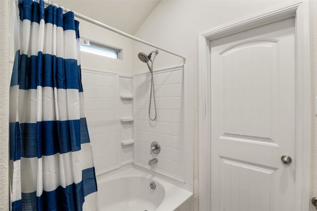 933 Walls Boulevard, Crowley, TX 76036