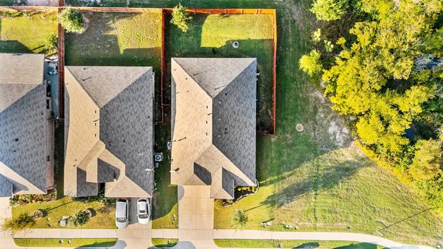 933 Walls Boulevard, Crowley, TX 76036
