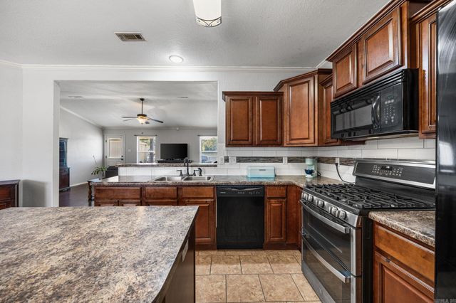 18 Heelstone Drive, Cabot, AR 72023