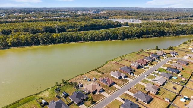 18 Heelstone Drive, Cabot, AR 72023