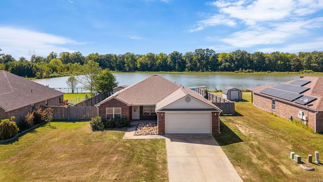 18 Heelstone Drive, Cabot, AR 72023