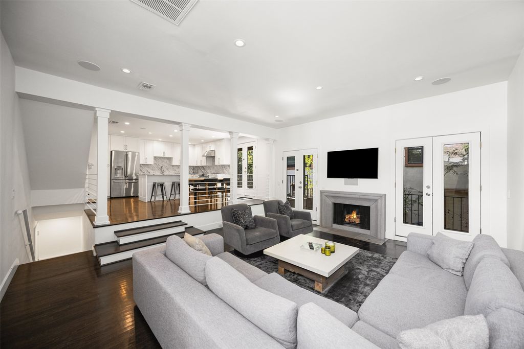 3606 Prescott Avenue, Dallas, TX 75219