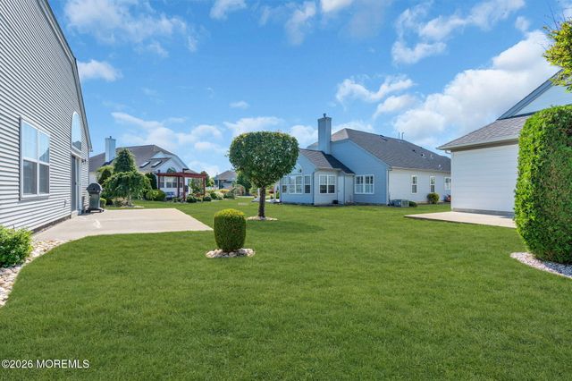 79 Ambassador Drive, Manchester, NJ 08759