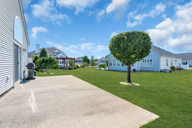 79 Ambassador Drive, Manchester, NJ 08759