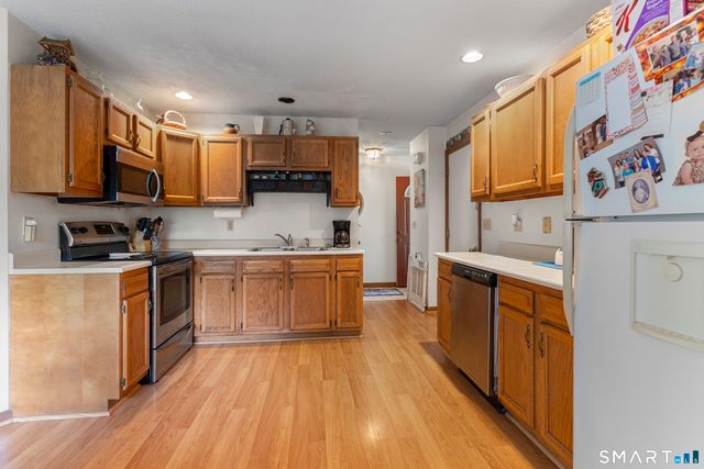 46 Mulberry Street, Naugatuck, CT 06770