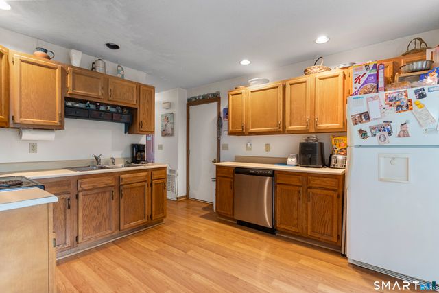 46 Mulberry Street, Naugatuck, CT 06770