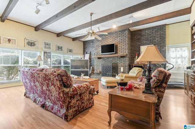 300 LEACH DRIVE, Birmingham, AL 35213