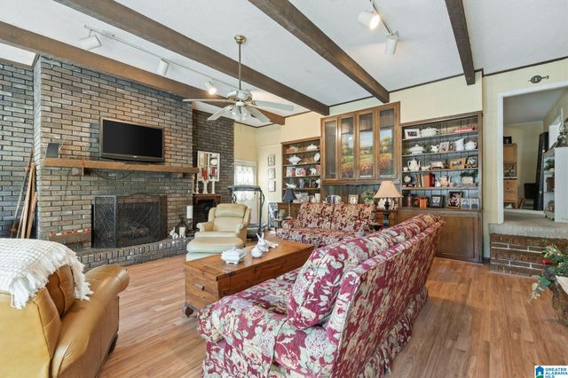 300 LEACH DRIVE, Birmingham, AL 35213
