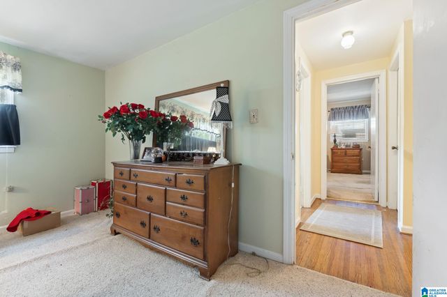 300 LEACH DRIVE, Birmingham, AL 35213