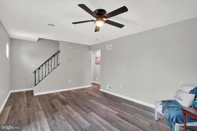 1606 CONDOR LN, Dover, PA 17315