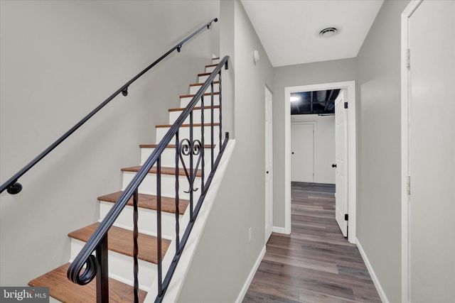 1606 CONDOR LN, Dover, PA 17315