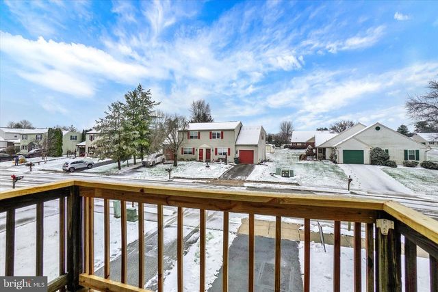 1606 CONDOR LN, Dover, PA 17315