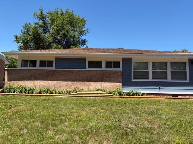3120 Wilshire Avenue, Markham, IL 60428