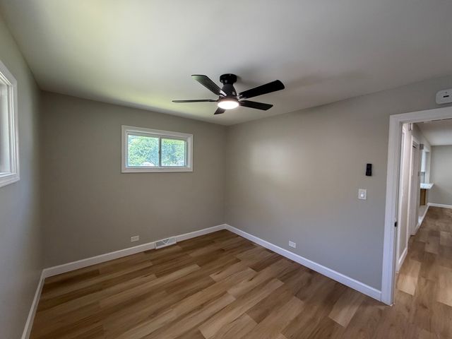 3120 Wilshire Avenue, Markham, IL 60428