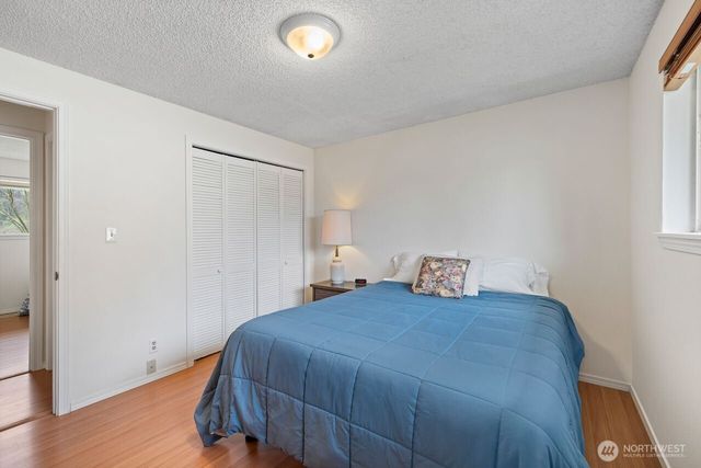 1127 12th Avenue SE, Puyallup, WA 98372