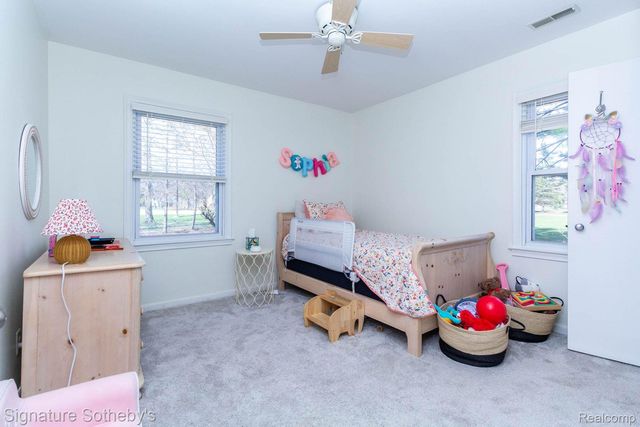 21890 Hampton Street, Beverly Hills Village, MI 48025