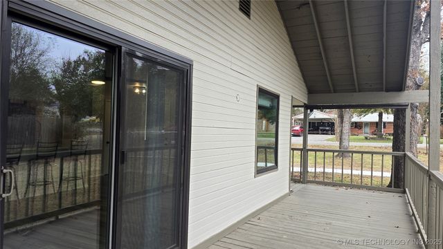 293 Kiamichi, Eufaula, OK 74432