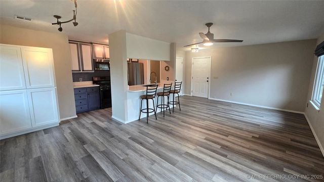 293 Kiamichi, Eufaula, OK 74432