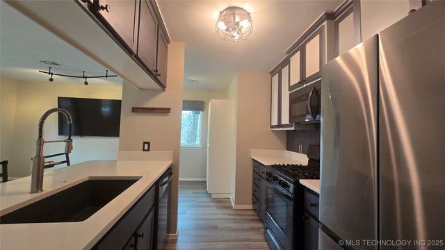 293 Kiamichi, Eufaula, OK 74432