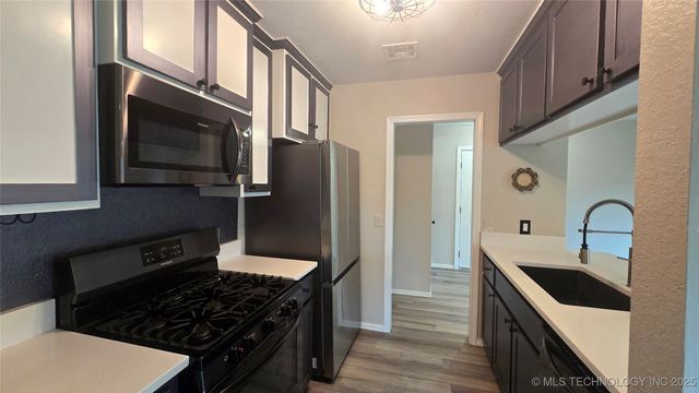 293 Kiamichi, Eufaula, OK 74432