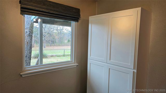 293 Kiamichi, Eufaula, OK 74432