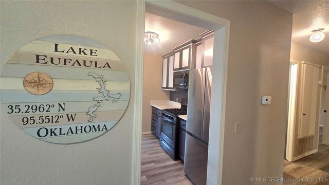 293 Kiamichi, Eufaula, OK 74432