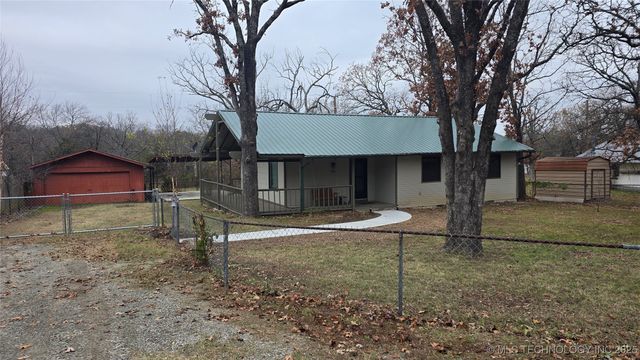 293 Kiamichi, Eufaula, OK 74432