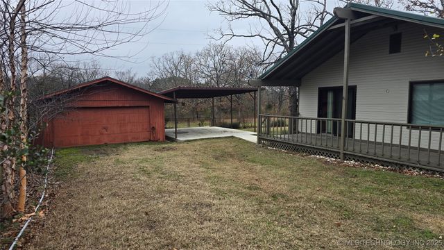 293 Kiamichi, Eufaula, OK 74432