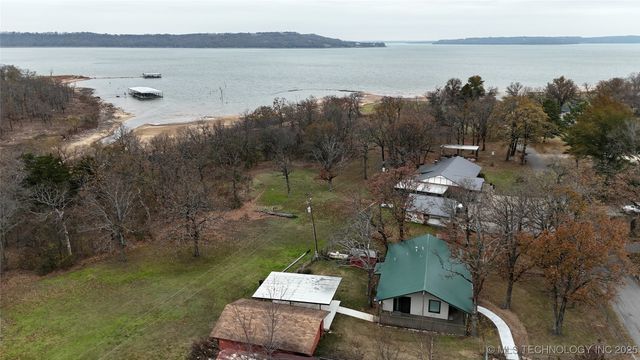 293 Kiamichi, Eufaula, OK 74432