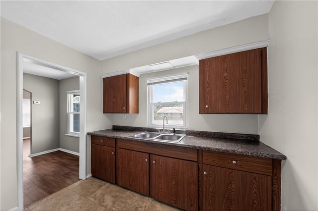1524 Canfield Avenue, Dayton, OH 45406
