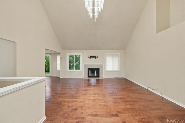 50576 Commons Drive, Macomb Township, MI 48042