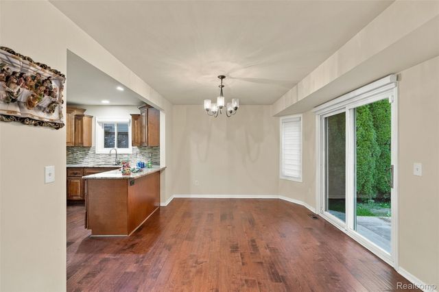 50576 Commons Drive, Macomb Township, MI 48042