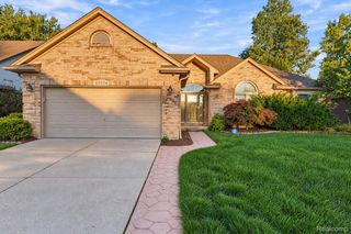 50576 Commons Drive, Macomb Township, MI 48042