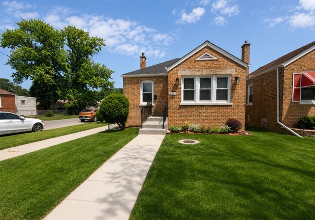 9801 S Drexel Avenue, Chicago, IL 60628