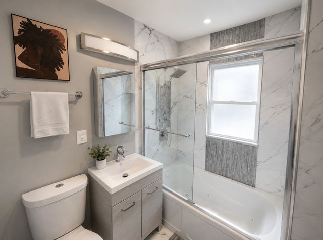 9801 S Drexel Avenue, Chicago, IL 60628