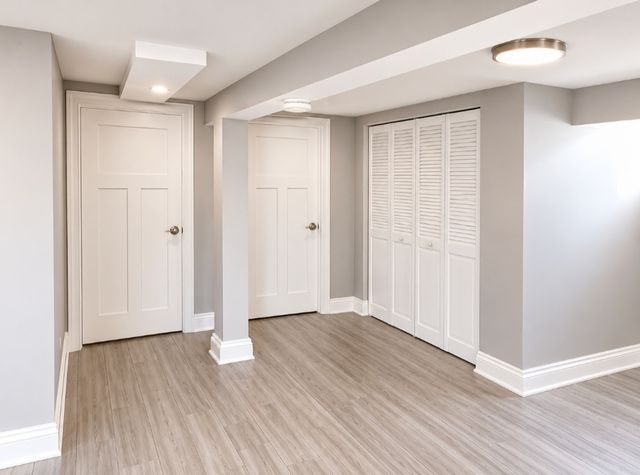 9801 S Drexel Avenue, Chicago, IL 60628