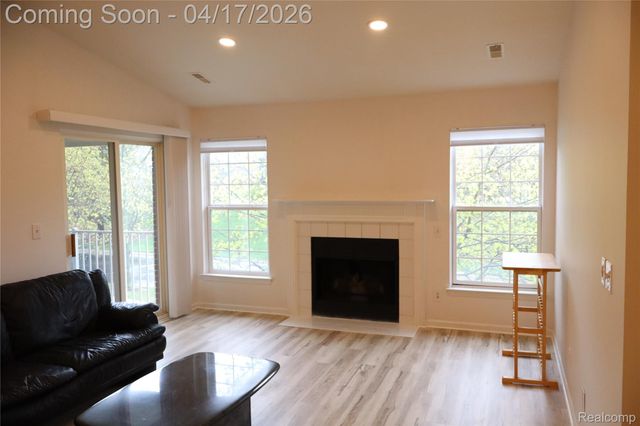 44944 Marigold Drive 334, Sterling Heights, MI 48314