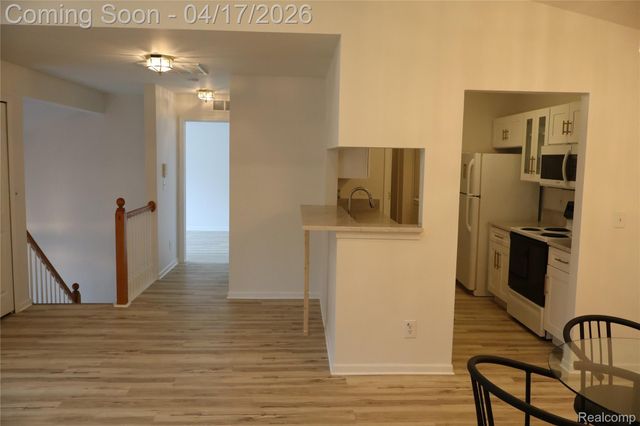 44944 Marigold Drive 334, Sterling Heights, MI 48314