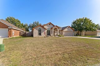 637 Garnet, Seguin, TX 78155
