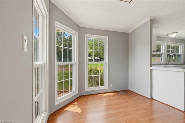 3028 Quaker Church Road, Pinnacle, NC 27043